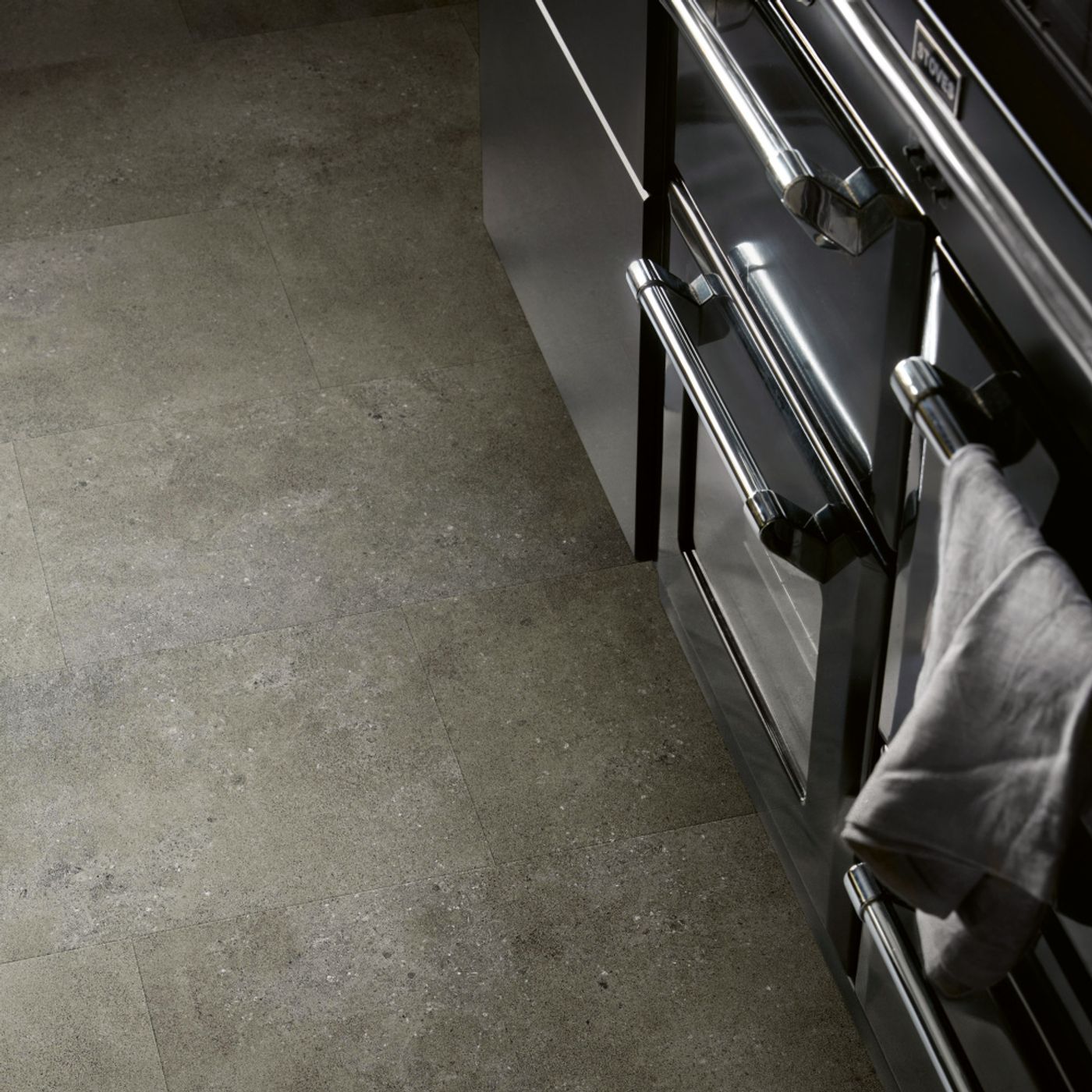 Vinylgulv Pergo Viskan Pad Pro Dark Gritty Stone